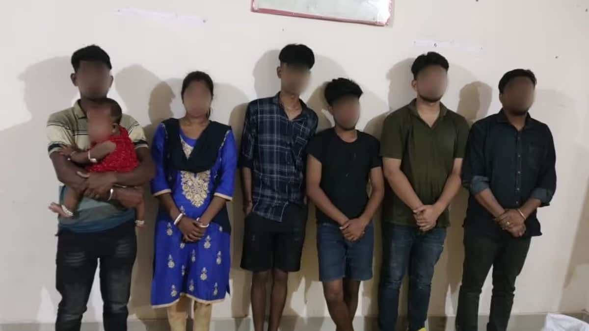 পালাতে গিয়ে বিএসএফের হাতে ধরা পড়েন ছাত্রলীগ নেতা রাজুদেব রিটন