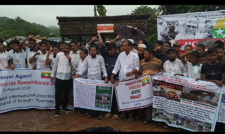 টেকবাফে রোহিঙ্গা গনহত্যা দিবস পালন, ফিরতে চাই নিজ দেশে