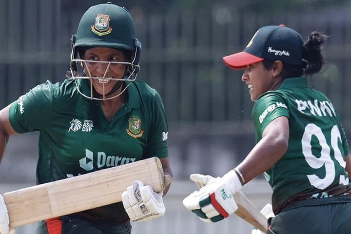 পাকিস্তানকে ৭১ রানে টার্গেট দিয়েছে বাংলাদেশ