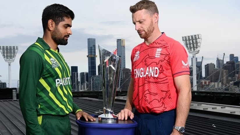 আজ বিশ্বকাপে শিরোপা উঁচিয়ে ধরার লড়াই