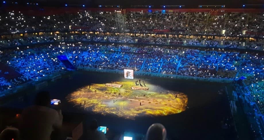 বিশ্বকাপের জমকালো উদ্বোধন