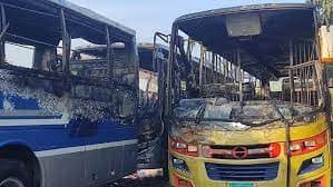 ফিলিং স্টেশনে দাঁড়িয়ে থাকা ৩ বাসে আগুন