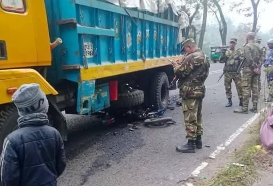 খাগড়াছড়িতে ট্রাক চাপায় মোটরসাইকেল আরোহী নিহত, আহত একজন