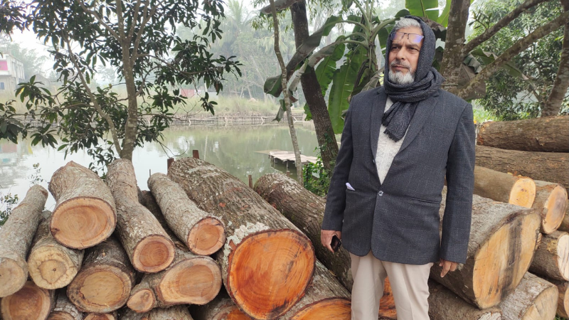 শরীয়তপুরে গাছ চুরির মামলা করায় বাদীকে প্রাণনাশের হুমকি