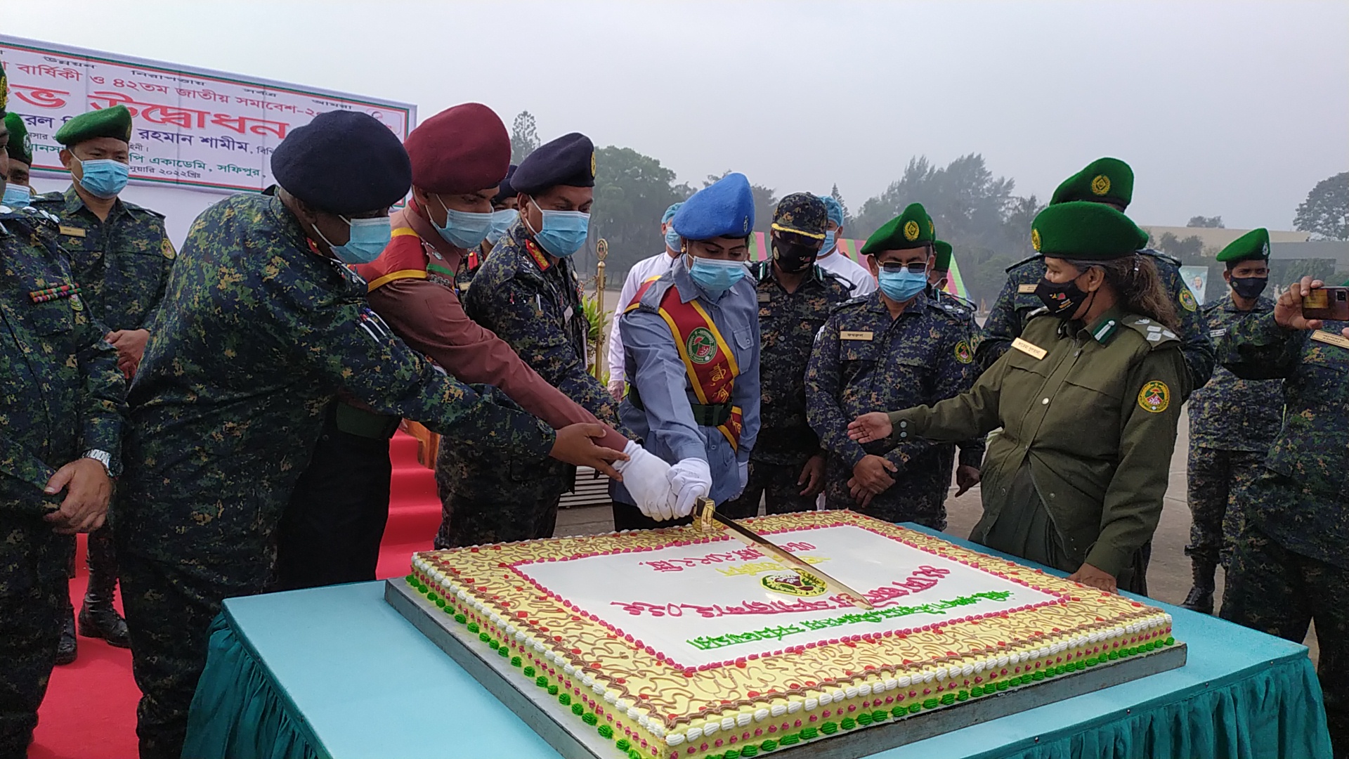 কালিয়াকৈরে আনসার বাহিনীর ৪২তম সমাবেশের কার্যক্রমের উদ্বোধন