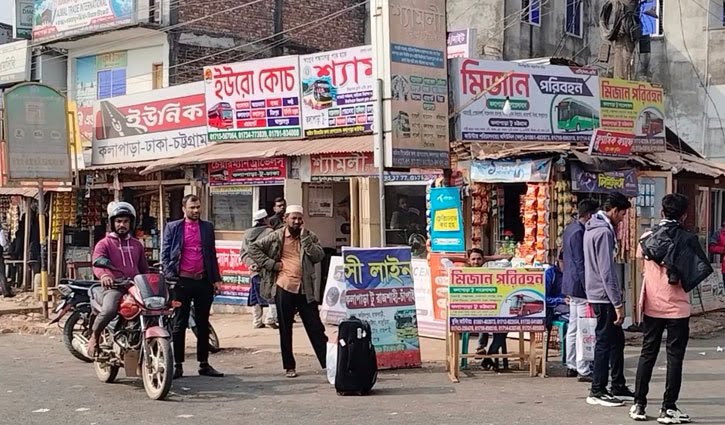 বরিশালে বাস ভাঙচুরের প্রতিবাদে পটুয়াখালীতে ধর্মঘট