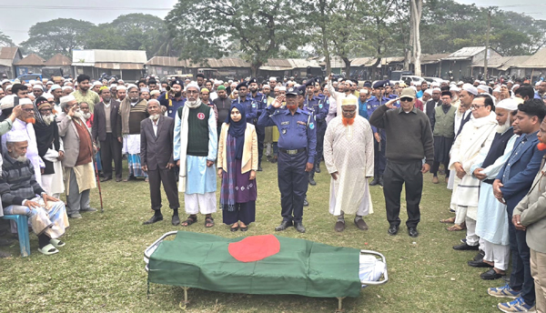 রাষ্ট্রীয় মর্যাদায় বীর মুক্তিযোদ্ধা কাজী আব্দুস সবুরের দাফন সম্পন্ন