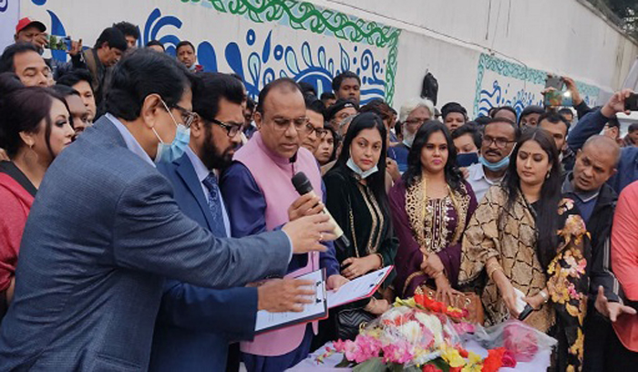 কাঞ্চন-নিপুণদের শপথ পড়ালেন পরাজিত মিশা