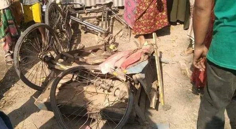 সিরাজগঞ্জে পিকআপ চাপায় মা-ছেলের মৃত্যু