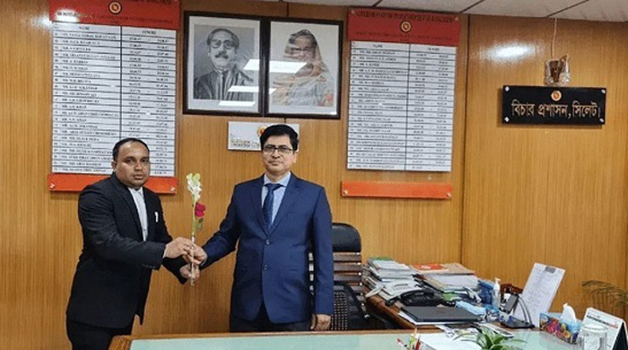 সুপ্রিম কোর্টের নতুন রেজিস্ট্রার জেনারেল বজলুর রহমান
