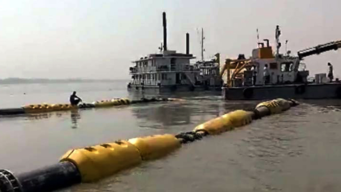 নাব্যতা ফেরাতে বলেশ্বর নদে ড্রেজিং শুরু