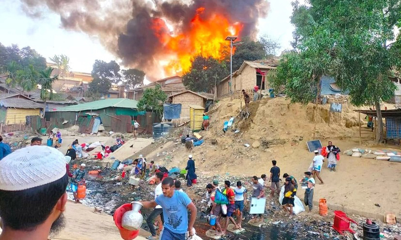 উখিয়া রোহিঙ্গা ক্যাম্পে অগ্নিকান্ড, নিয়ন্ত্রণে ১০ ইউনিট