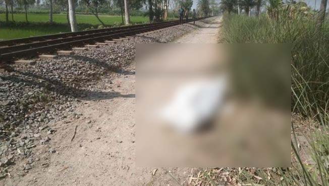 পাঁচবিবিতে ট্রেনের ধাক্কায় অজ্ঞাত ব্যক্তির মৃত্যু