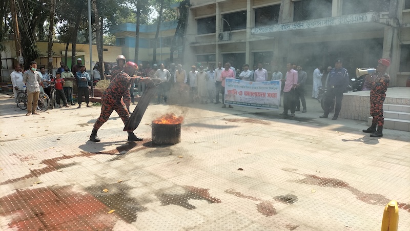 ভূরুঙ্গামারীতে দুর্যোগ প্রস্তুতি দিবস উপলক্ষে মহড়া ও আলোচনা