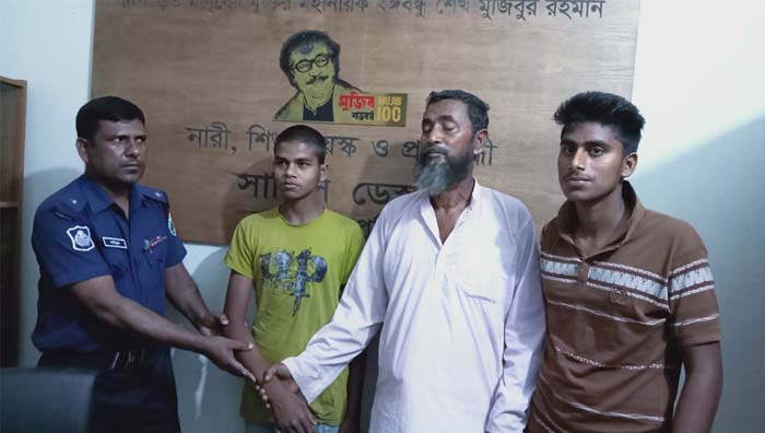 চিরকুটের সূত্র ধরে পরিবার ফিরে পেল আলম