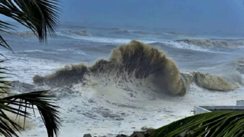 এপ্রিলে আকস্মিক বন্যার শঙ্কা