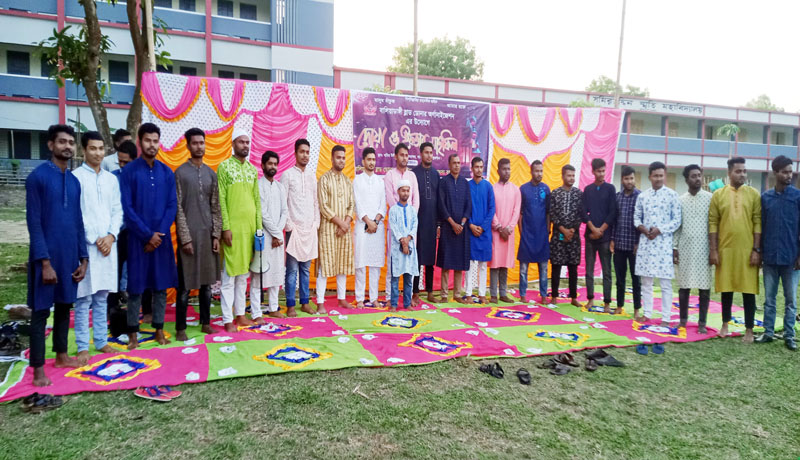 বালিয়াডাঙ্গী ব্লাড ডোনার অর্গানাইজেশনের ইফতার মাহফিল অনুষ্ঠিত