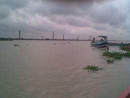 ধলেশ্বরী নদীতে ভাসছিল ২ তরুণের লাশ