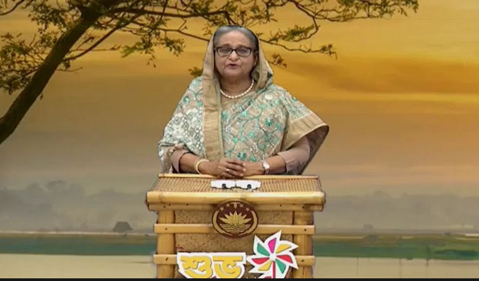 দেশি-বিদেশি ঋণ নিচ্ছি, তবে সতর্ক দৃষ্টি রয়েছে: প্রধানমন্ত্রী