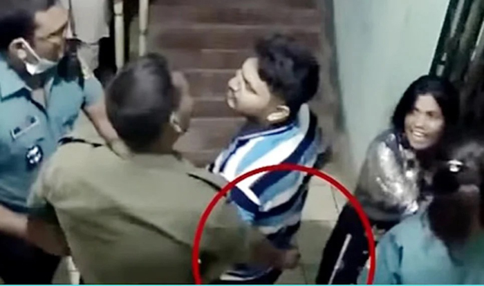 আসামি ধরতে গিয়ে মারধর, ৩ পুলিশ বরখাস্ত