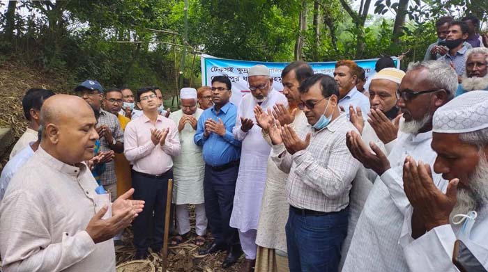 লোদিপুর-ধনঞ্জয়নগর খাল পুন:খনন কাজ শুরু