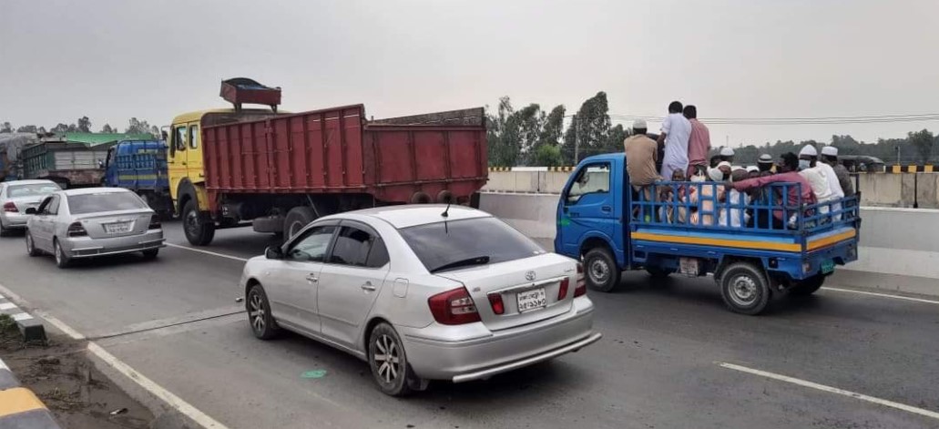 বঙ্গবন্ধু সেতু দিয়ে ২৪ ঘণ্টায় ২৫ হাজার যানবাহন পারাপার!