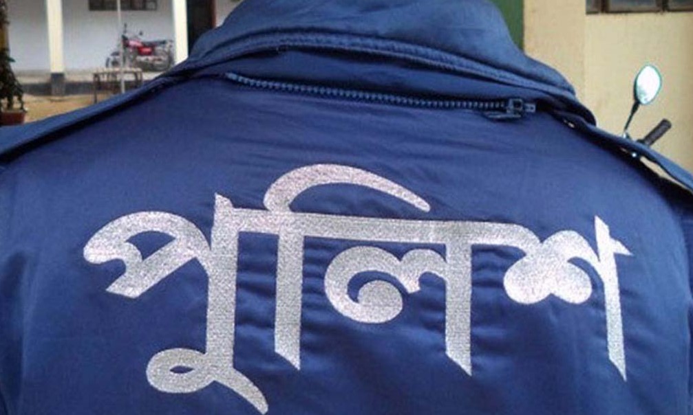কোয়ারেন্টিনে ভারতফেরত তরুণীকে ধর্ষণ, এএসআইয়ের বিরুদ্ধে মামলা