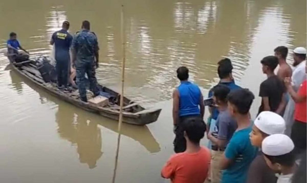 আজানের ধ্বনিতে ভেসে উঠেছে খালে নিখোঁজ শিশুর মরদেহ