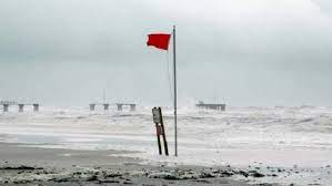 সমুদ্র বন্দরে ৩ নম্বর সতর্ক সংকেত