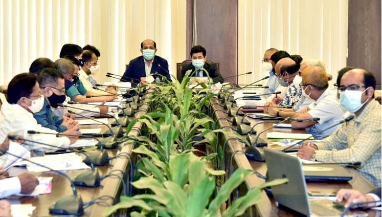 রুট পারমিট ছাড়া কোনো বাস রাজধানীতে চলবে না