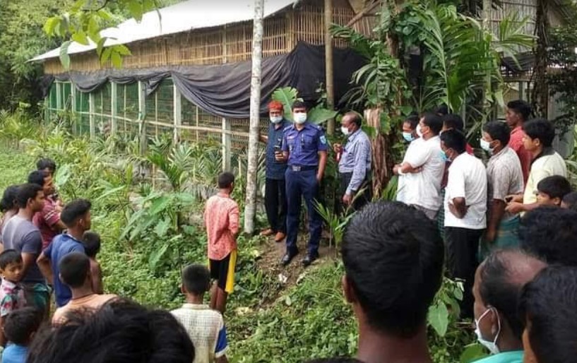 নিজের তৈরি শেয়াল মারার ফাঁদে জীবন গেল পোল্ট্রি ব্যবসায়ীর!