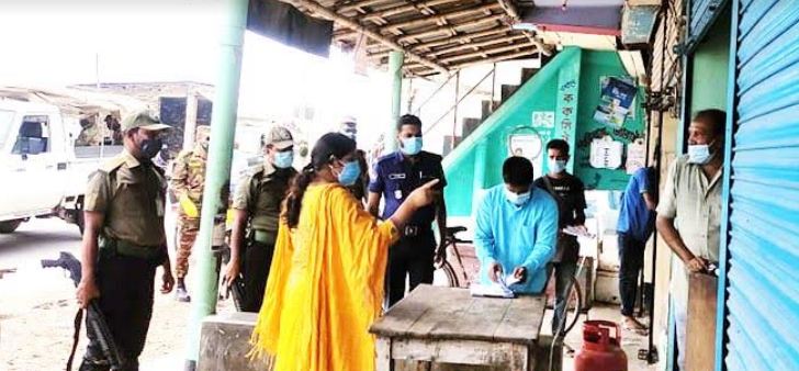 আশাশুনিতে মোবাইল কোর্টে ১০০০ টাকা জরিমানা
