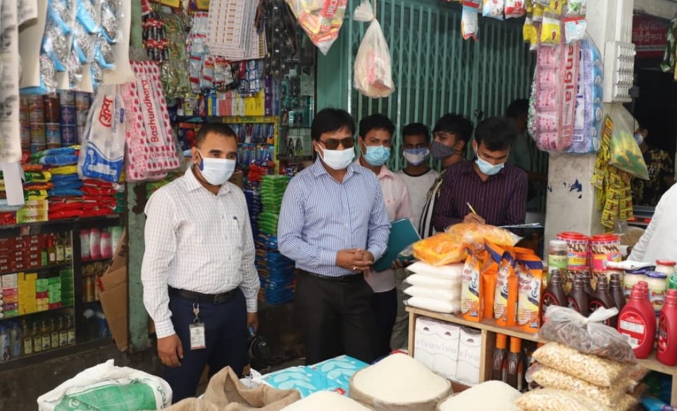 রাজধানীতে ভোক্তা অধিদ্প্তরের অভিযানে ৩লাখ ৯০ হাজার জরিমানা