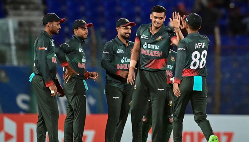 তাসকিনের জোড়া আঘাতে দিশেহারা আফগানরা