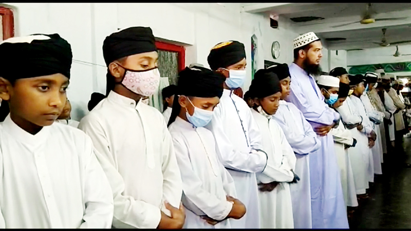 পটুয়াখালীর ২১ গ্রামে আগাম ঈদ উদযাপন