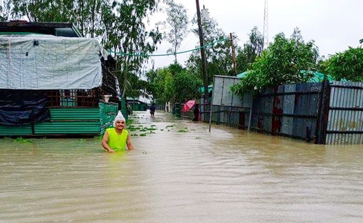 নাফ নদীর অস্বাভাবিক জোয়ারে পানিবন্ধি ৩০ হাজার মানুষ