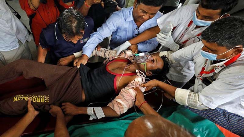 বিষাক্ত মদপানে ৪২ জনের মৃত্যু ভারতে