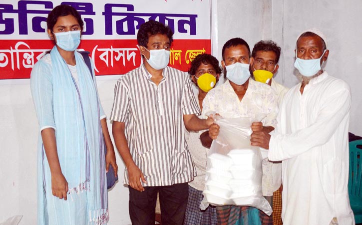 বরিশালে লকডাউনে "কমিউনিটি কিচেন" চালু