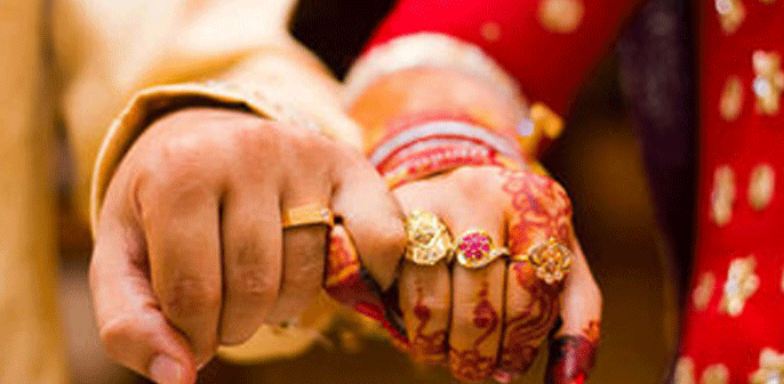 বিনা কারণে নারীরা তালাক চাইতে পারবে কি?