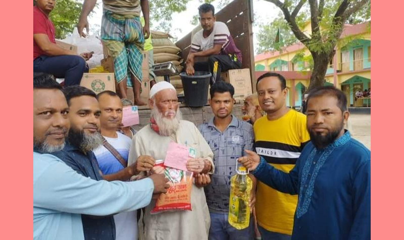 বোয়ালদাড় ইউনিয়নে স্বল্প মূল্য টিসিবি পণ্য বিক্রয় শুরু