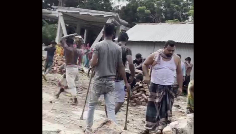 ডাসারে হামলা-লুটপাটের ঘটনায় মামলা