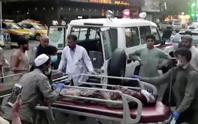 কাবুল বিমানবন্দরে বিস্ফোরণে নিহতের সংখ্যা বেড়ে ৯০