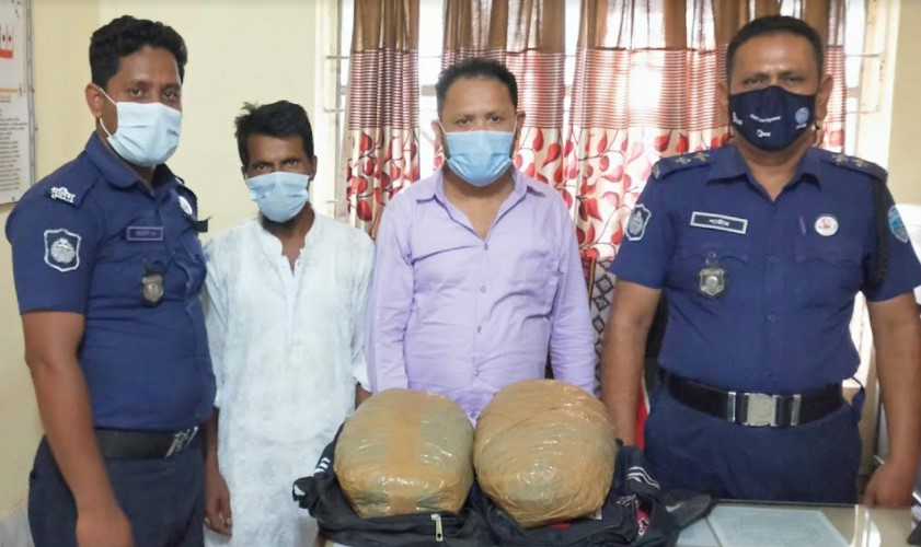 ৪ কেজি গাঁজাসহ দেবীদ্বারে ২ মাদক ব্যবসায়ী গ্রেফতার