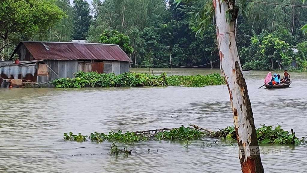 ভারী বর্ষণের পূর্বাভাসে ফেনী, চট্টগ্রাম ও সিলেটে নতুন বন্যার শঙ্কা