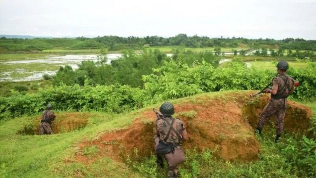 এবার উখিয়া সীমান্তে গোলাগুলির শব্দ