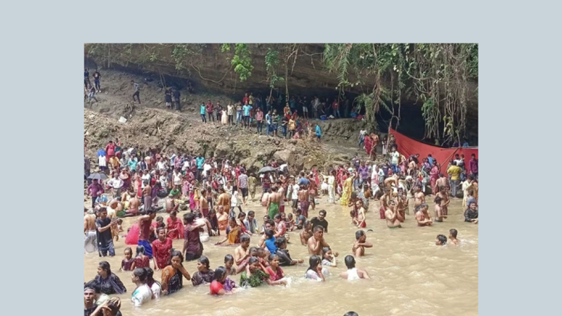 বিহারে জীবিতপুত্রিকা উৎসবে গোসল করতে গিয়ে ৪৬ জনের মৃত্যু