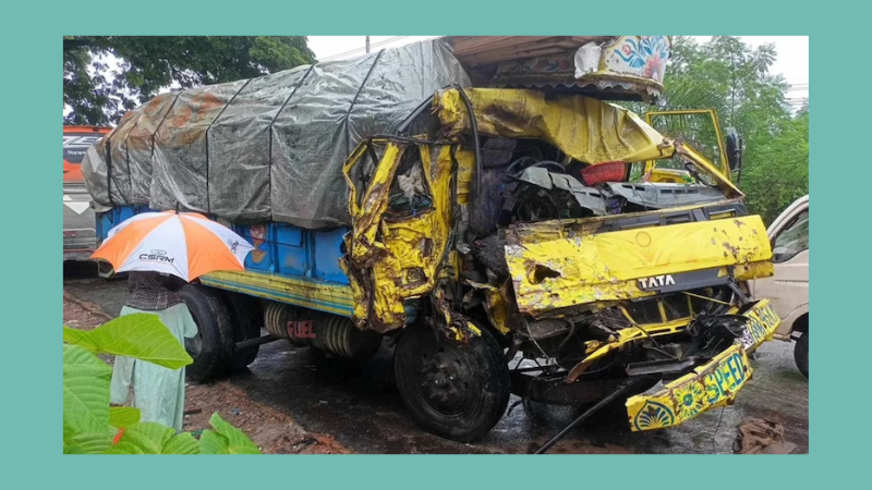 মধ্য রাতে টাঙ্গাইলে বাস-ট্রাক সংঘর্ষে ৪ জন নিহত, ১০ জন আহত