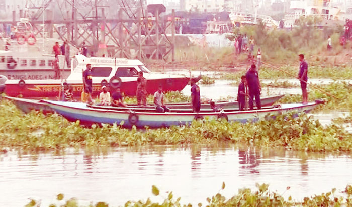 আমিনবাজারে ট্রলারডুবি: মৃতের সংখ্যা বেড়ে পাঁচ