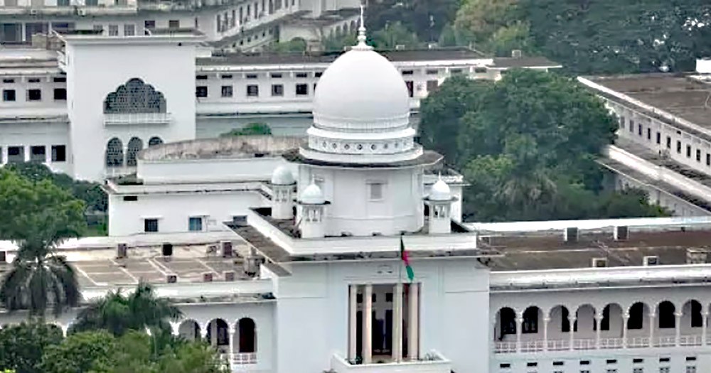 মানারাতের ট্রাস্টি বোর্ড পরিবর্তন কেন অবৈধ নয় : হাইকোর্ট