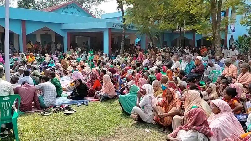 ঠাকুরগাঁওয়ে ইউনিয়ন পর্যায়ে উপকারভোগীদের নিয়ে মতবিনিময়